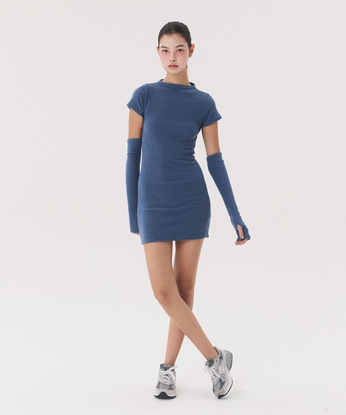 꾸아페(QUAFE) KNIT ONEPIECE & WARMER SET_blue