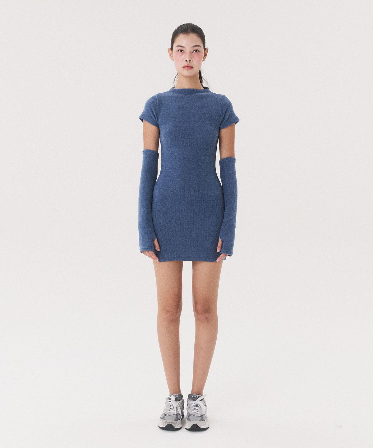 꾸아페(QUAFE) KNIT ONEPIECE & WARMER SET_blue