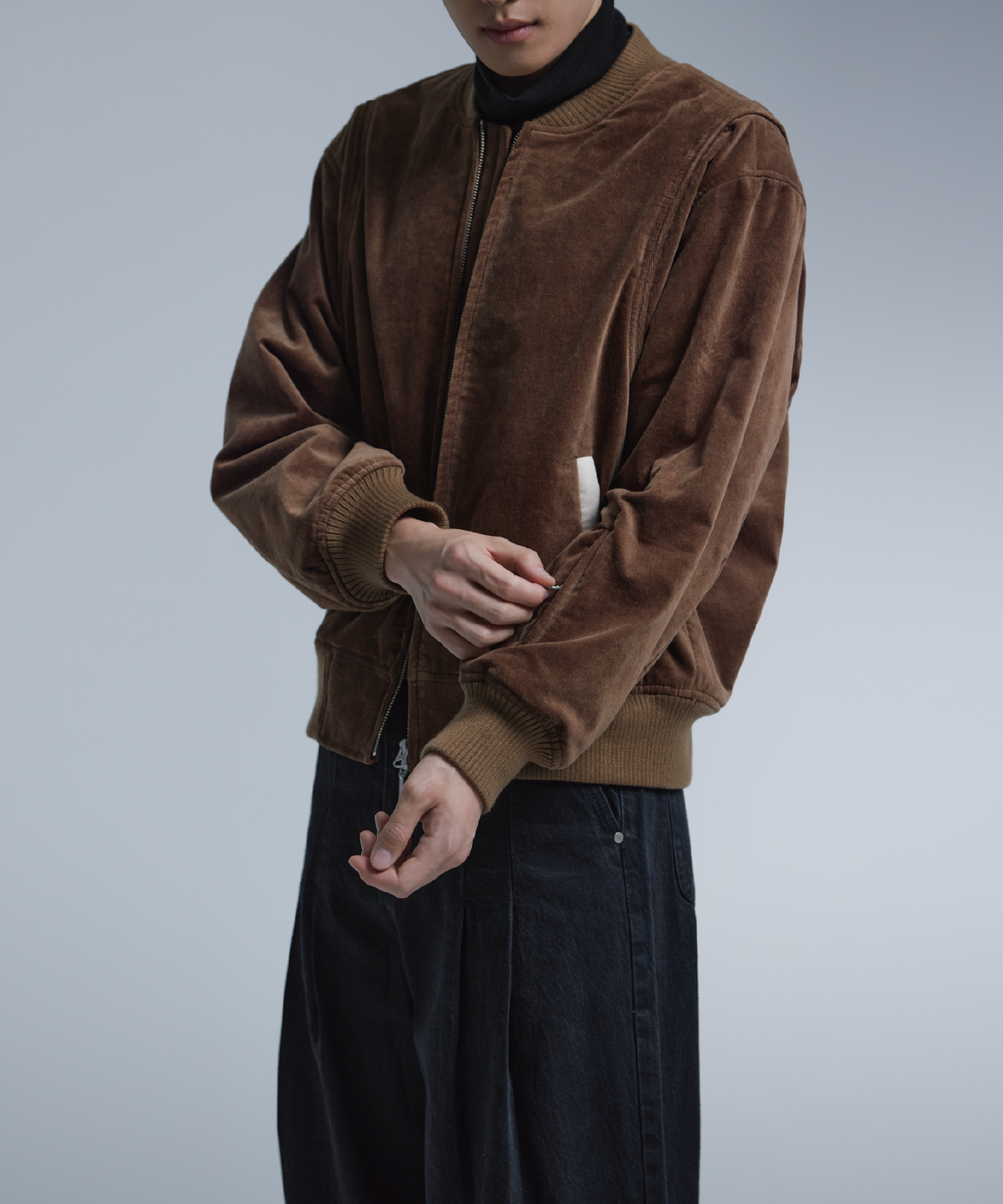 넌블랭크(NONBLANK) 벨벳 집업 블루종_BROWN