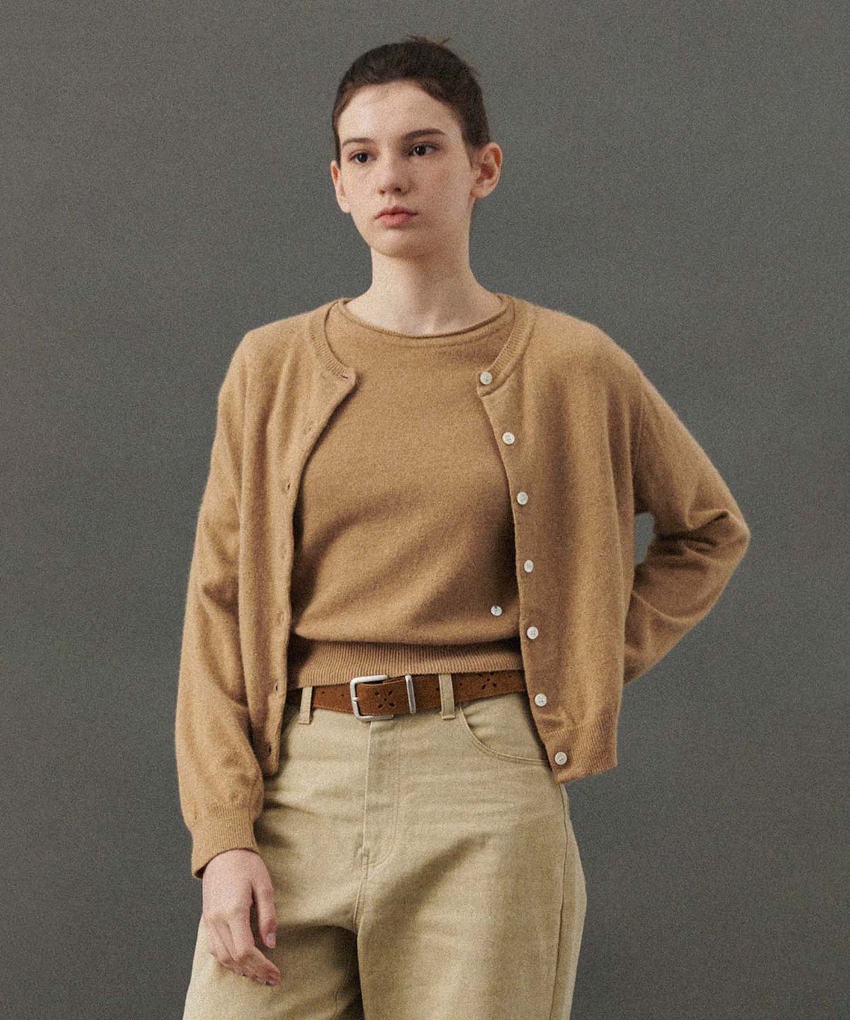 플라드주르(PLATDUJOUR) Camel round cardigan (Camel)