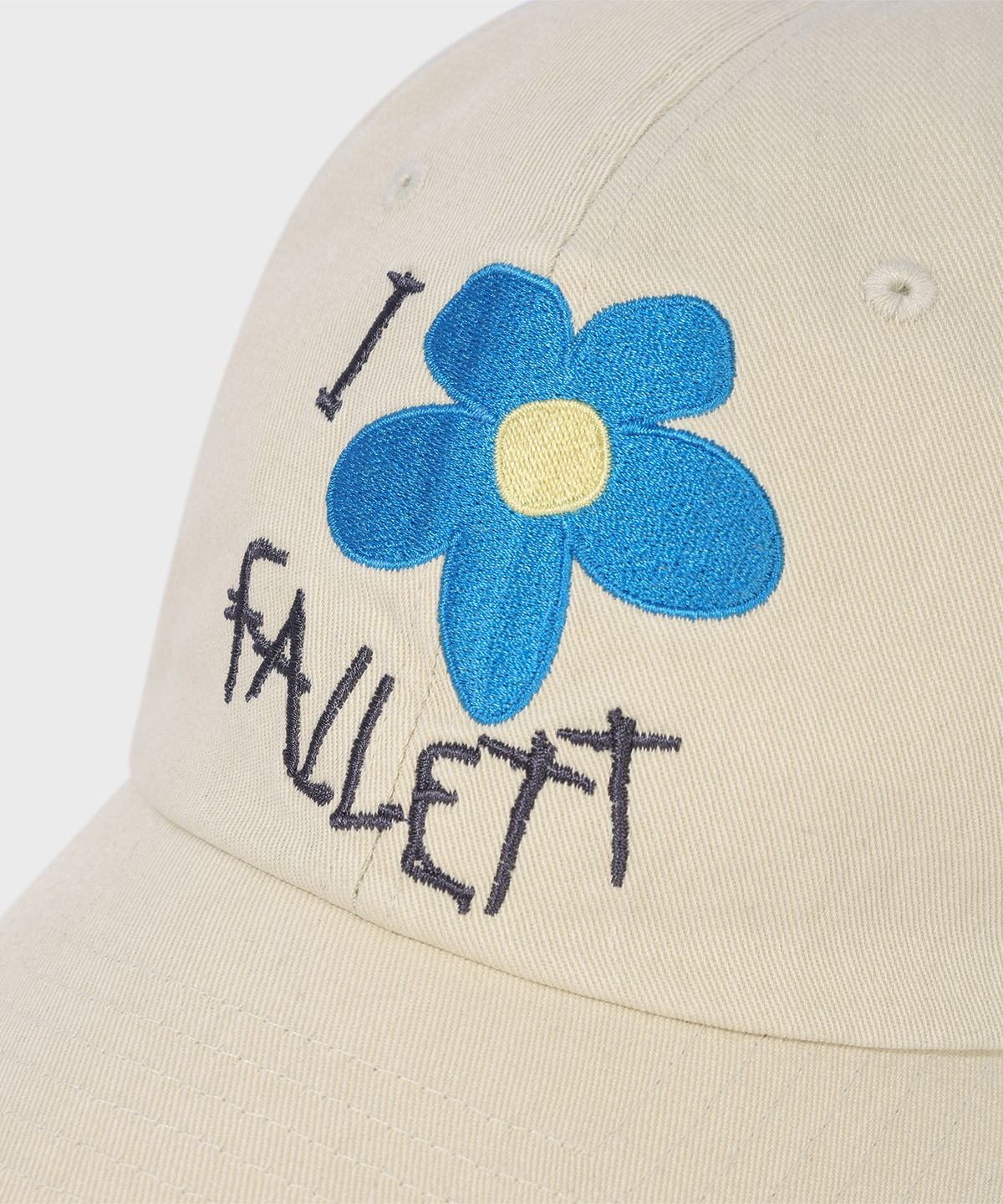 팔렛(FALLETT) 드로잉 플라워 볼캡 아이보리