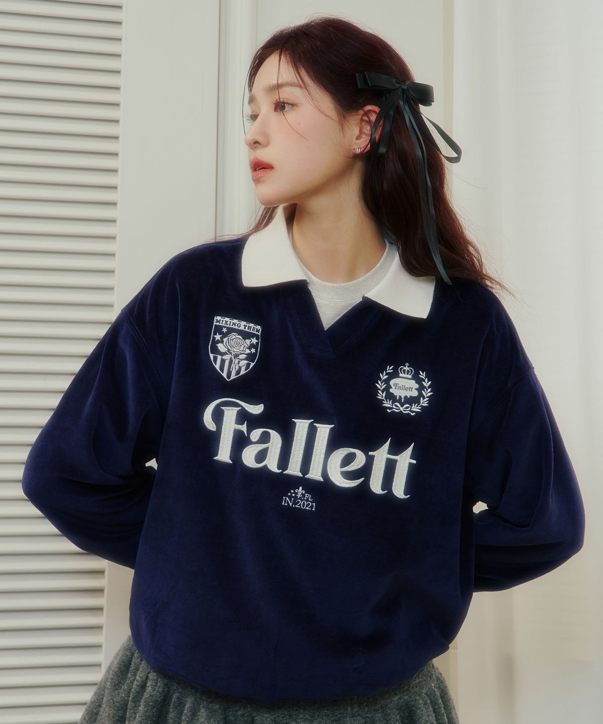 팔렛(FALLETT) 벨로아 카라 맨투맨 네이비