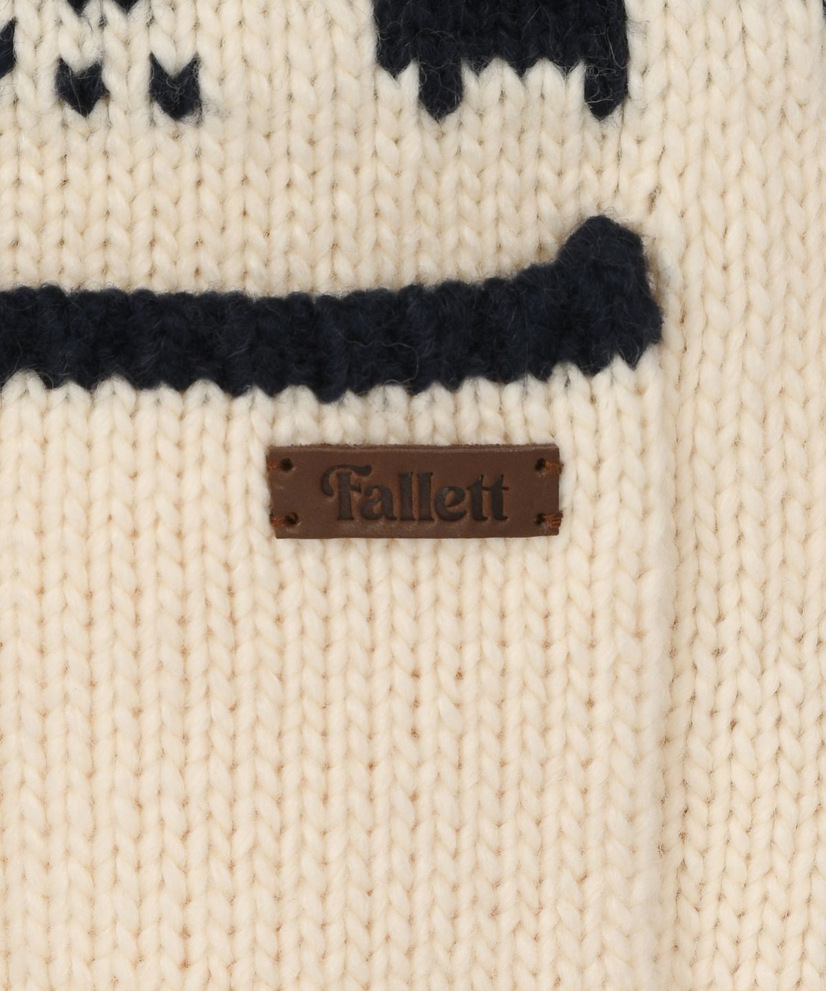 팔렛(FALLETT) 코위찬 후드 집업 아이보리