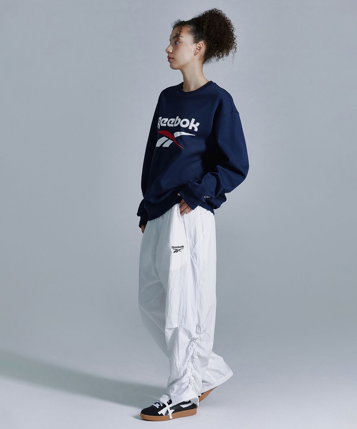 리복(REEBOK) 라이벌 립스탑 와이드 팬츠 - 화이트