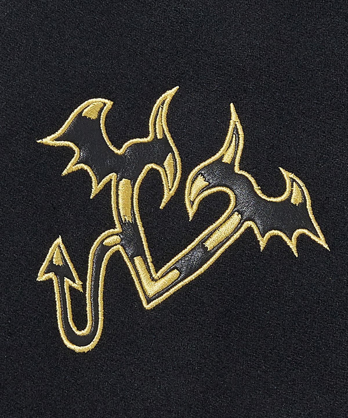 위캔더스(WKNDRS) ANGEL STADIUM JACKET (BLACK)