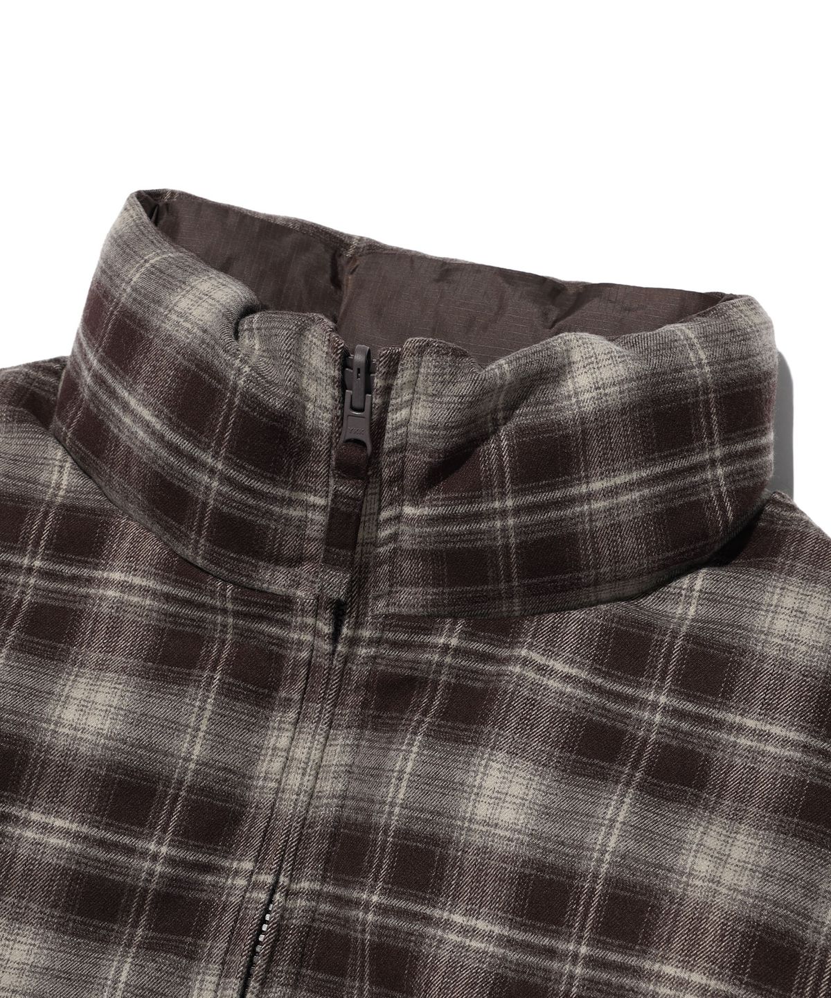 이스트쿤스트(ISTKUNST) FLANNEL REVERSIBLE PUFFER JACKET_BROWN(IK2EWMB900A)