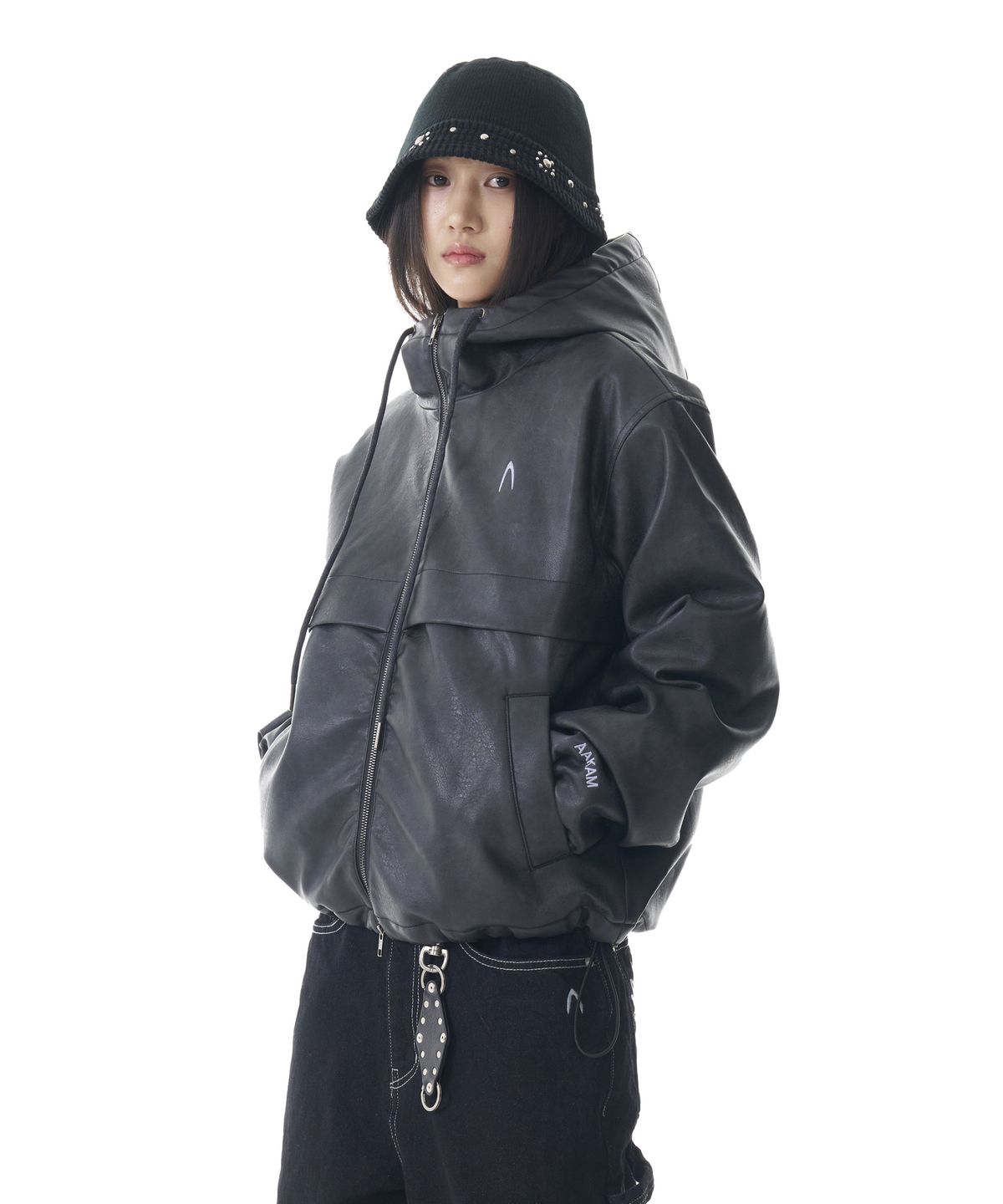 아캄(AAKAM) Leather Puffer Jacket (Black)