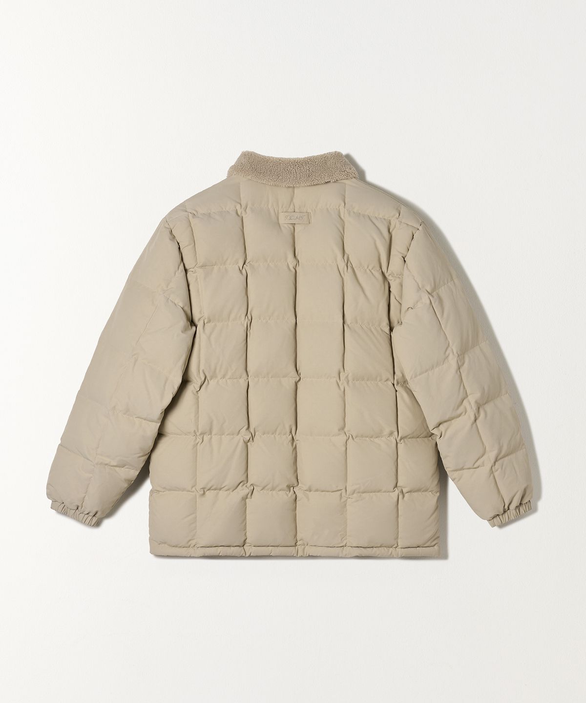 튜드먼트(TTUDEMENT) FUR COLLAR DOWN JUMPER BEIGE