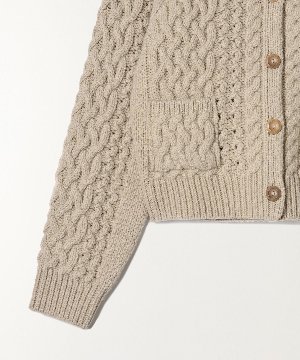 튜드먼트(TTUDEMENT) CABLE CARDIGAN OATMEAL