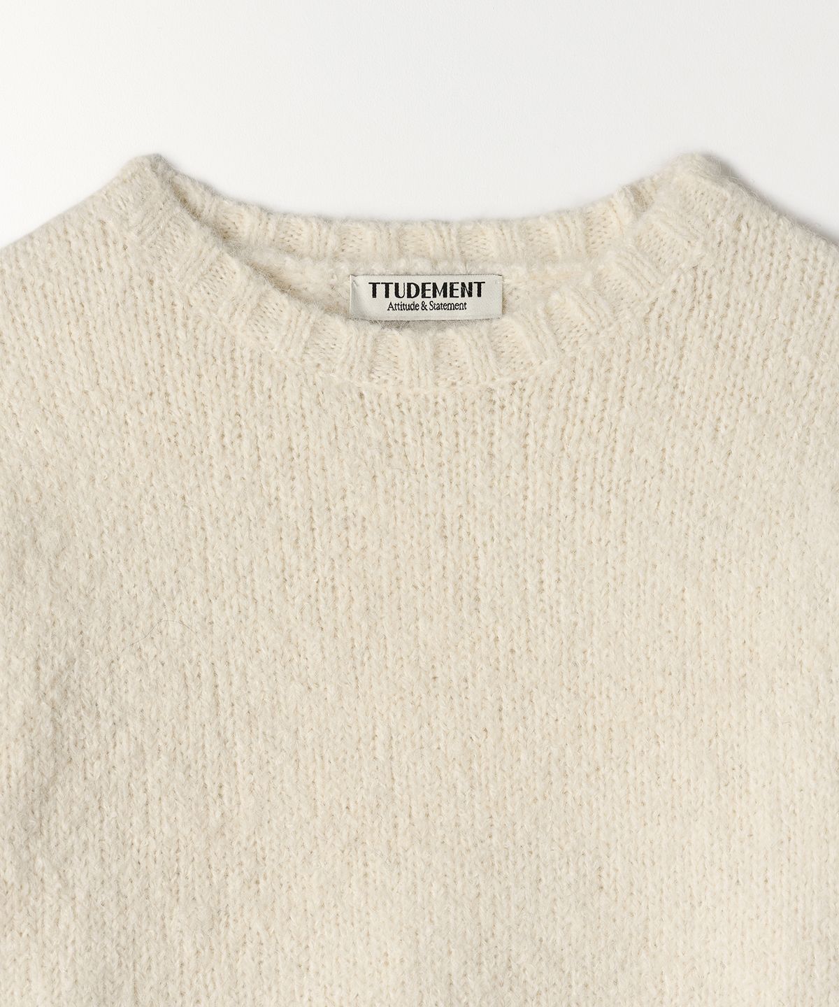 튜드먼트(TTUDEMENT) ALPACA ROUND PULLOVER IVORY