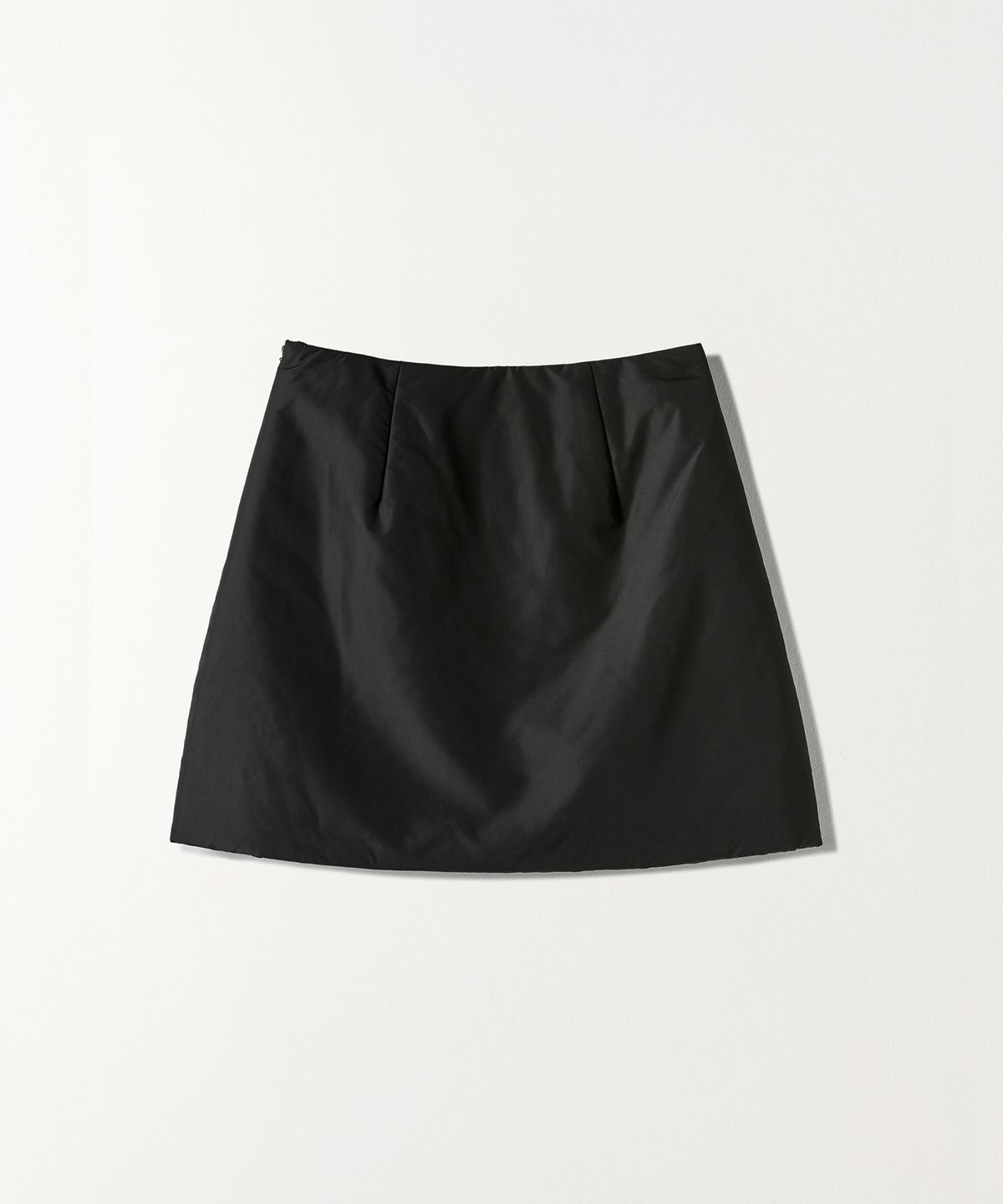 튜드먼트(TTUDEMENT) PADDED MINI SKIRT BLACK