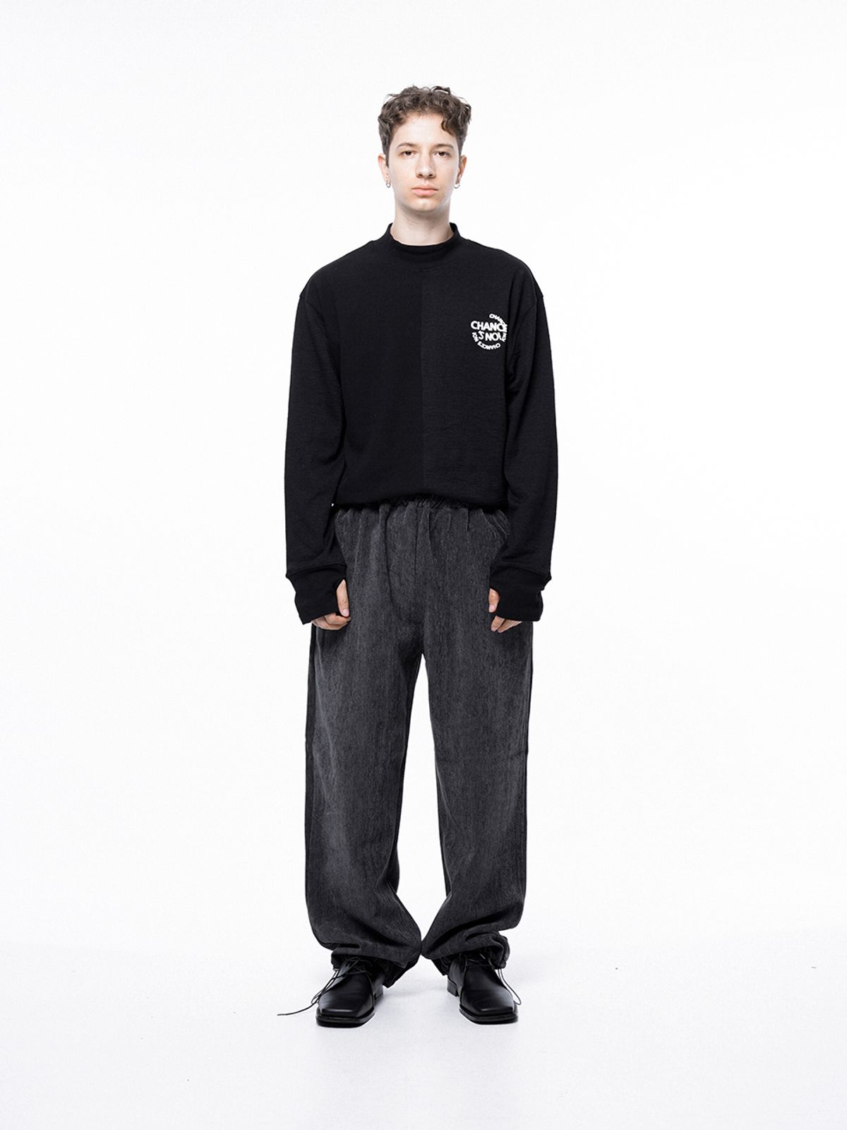 챈세스노이(CHANCE'S NOI) Jacquard String Rug Pants - Charcoal /M243PT02CH