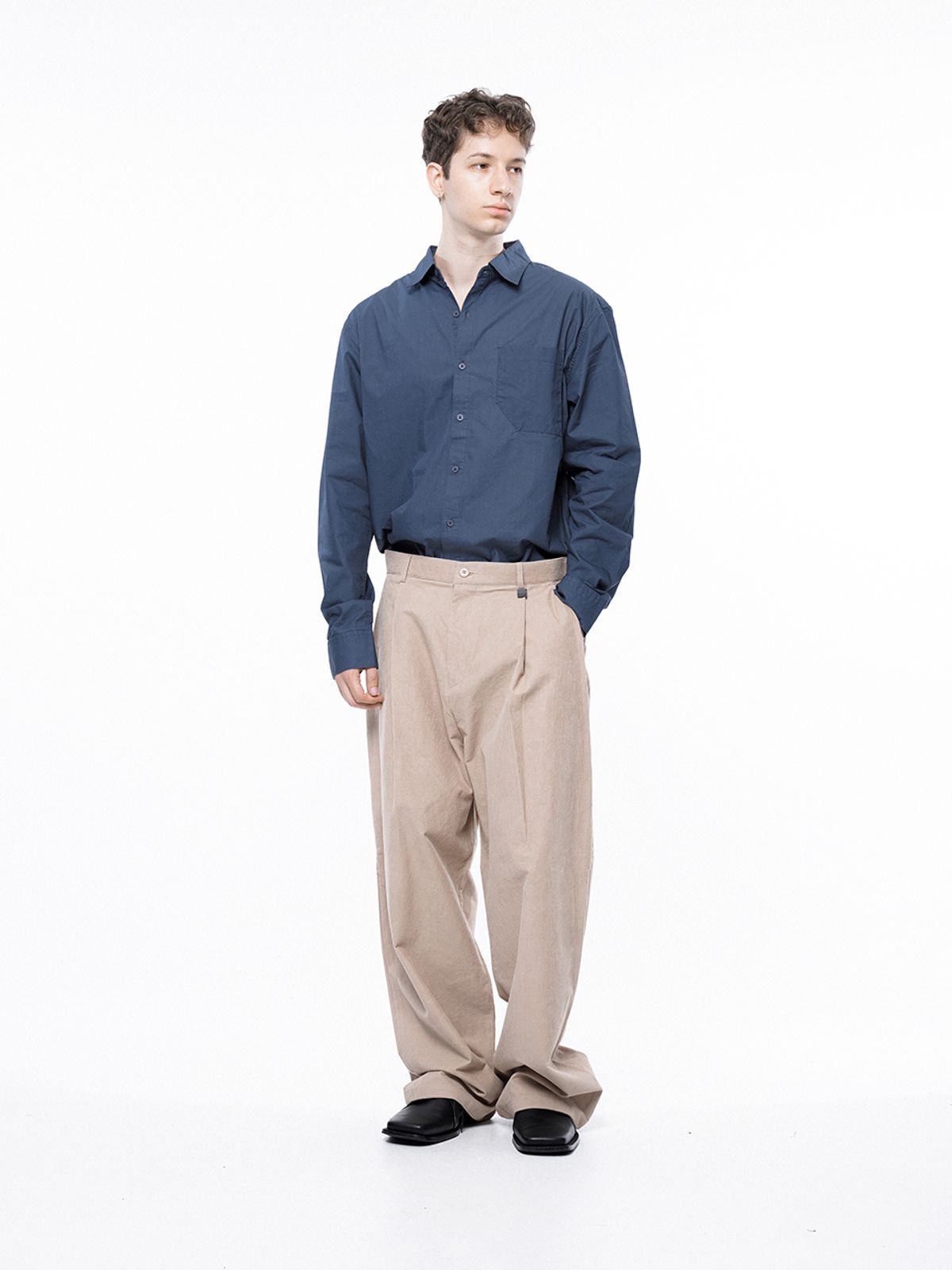 챈세스노이(CHANCE'S NOI) Corduroy One-tuck Wide Pants - Beige /M243PT01BE