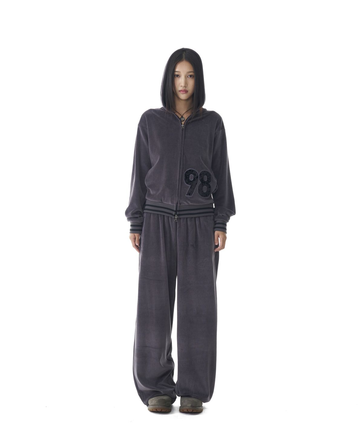 아캄(AAKAM) 98 Patch Velour Zip-Up Hoodie (Dark Gray)