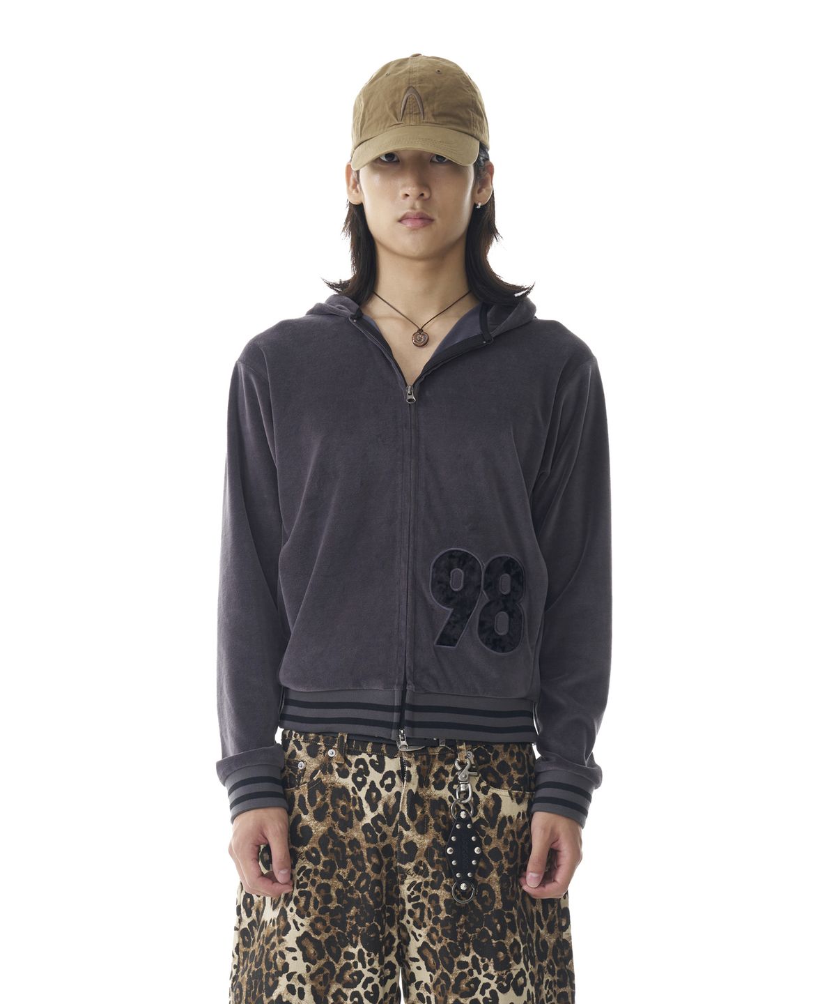 아캄(AAKAM) 98 Patch Velour Zip-Up Hoodie (Dark Gray)