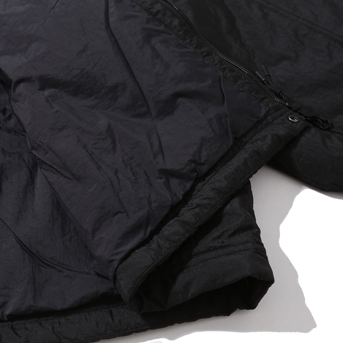 모이프(MOIF) [AW24]CITY DWELLER INSULATED PARKA / BLACK