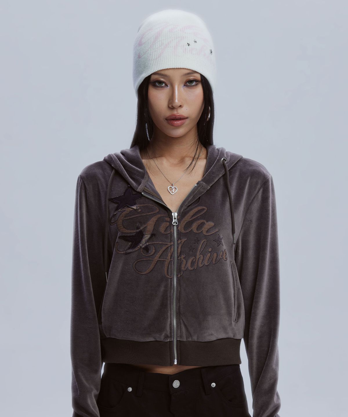 길라아카이브(GILAARCHIVE) LETTERING LOGO BEANIE_WH