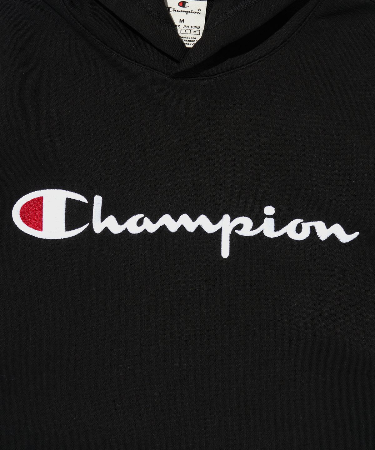 챔피온(CHAMPION) 빅 스크립트 로고 후드 티셔츠 Black