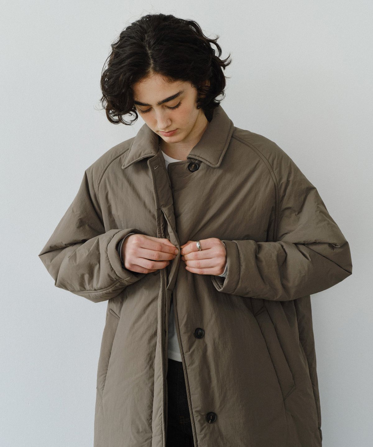 유라고(URAGO) Raglan padded long coat