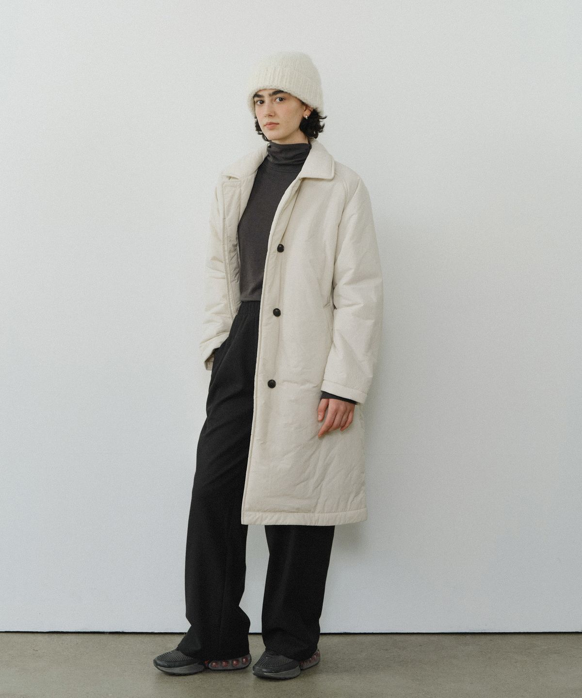 유라고(URAGO) Raglan padded long coat