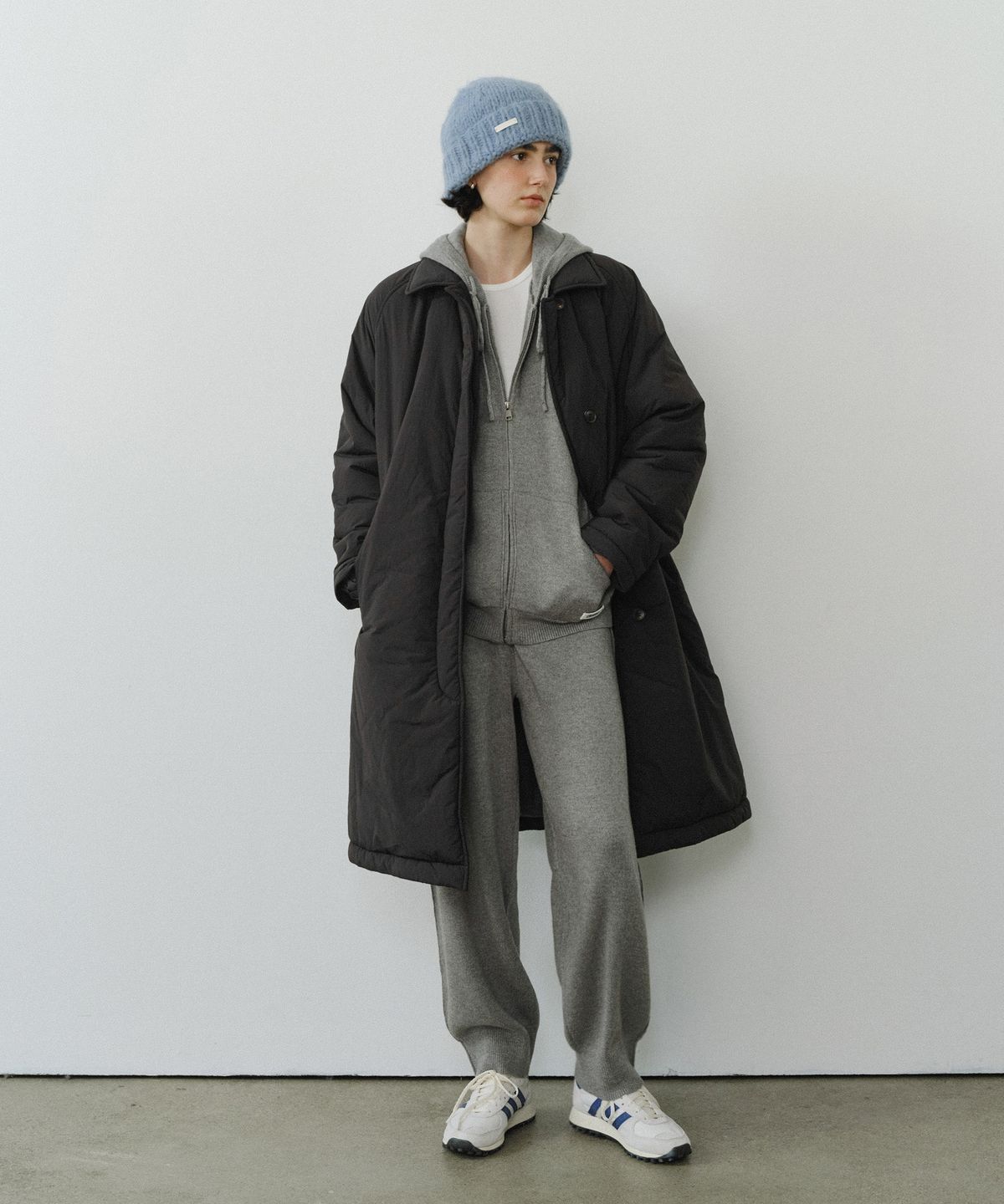 유라고(URAGO) Raglan padded long coat