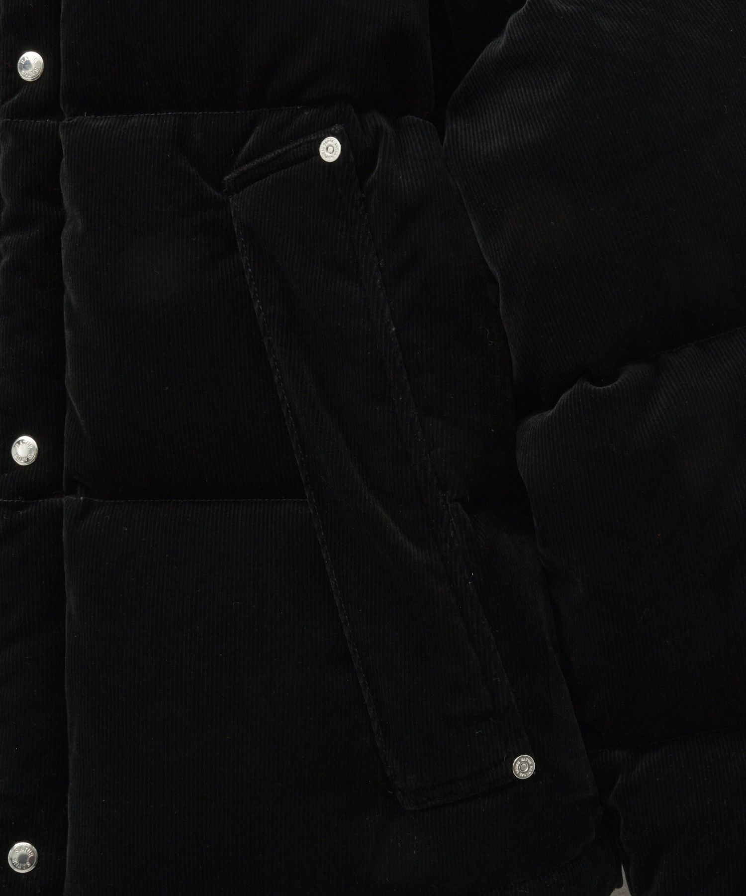 MUSINSA | SATUR Lawton Corduroy Duck Down Padding Black
