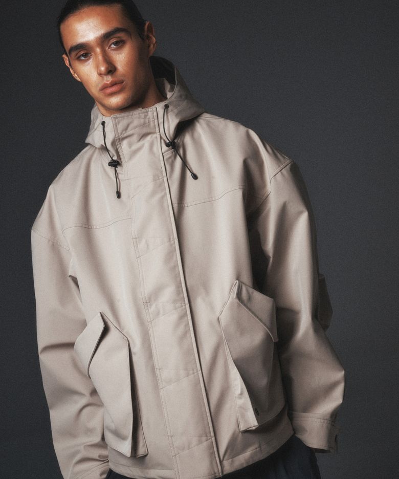 3 Layer Hard Shell Short-Jacket - BEIGE