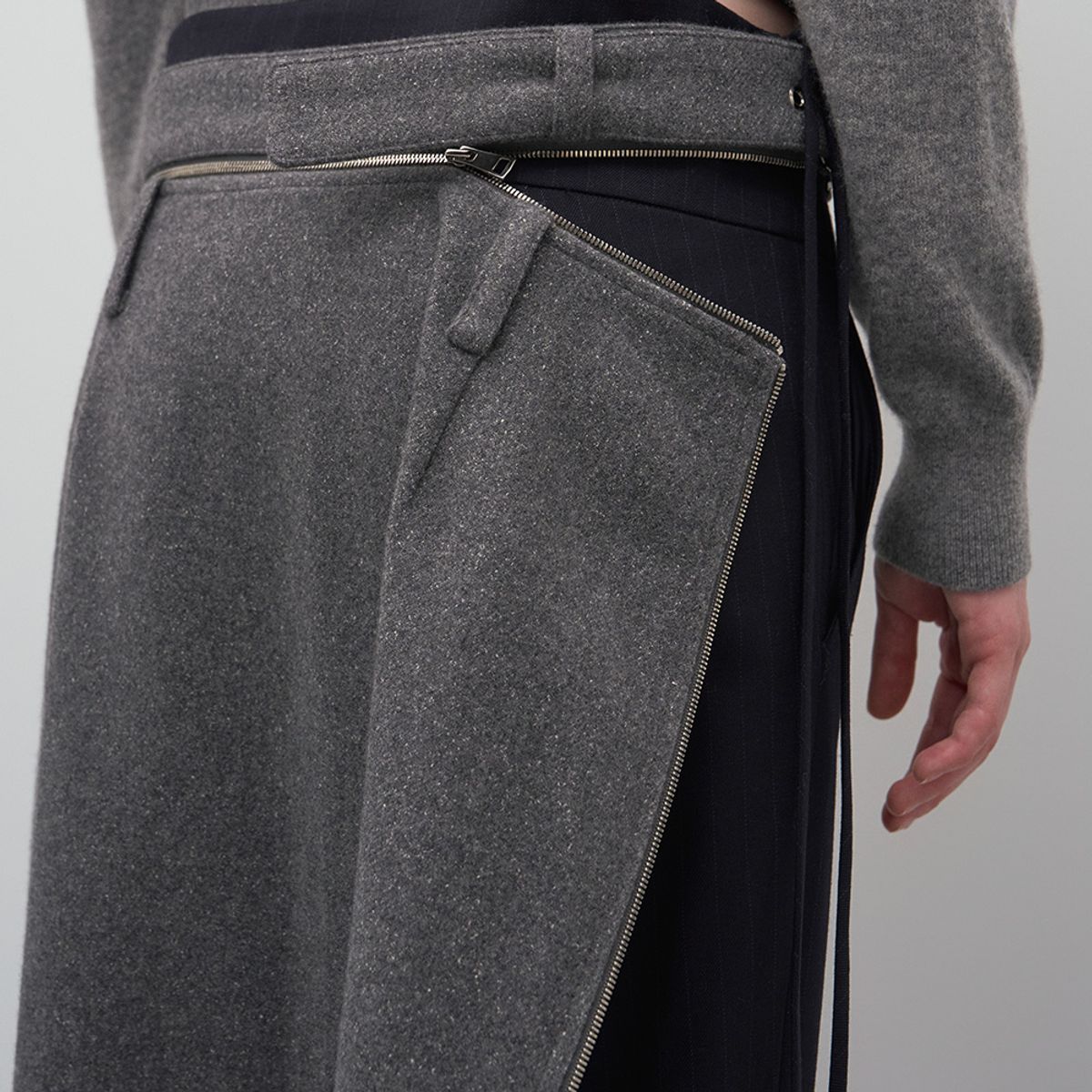 엘씨디씨티엠(LCDC™) WAIST-DETACHABLE MIDI SKIRT