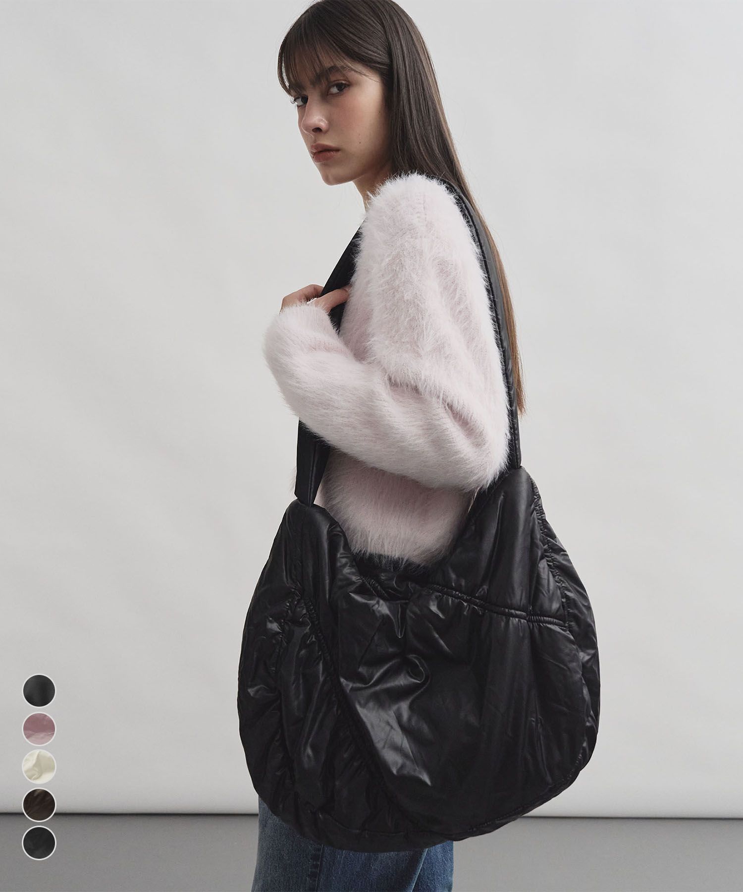 ショルダーバッグ・ポシェット 5color shirring point padded big bag MDBG007 MUSINSA公式 | MONGDOL [5color] Shirring Point Padding Big