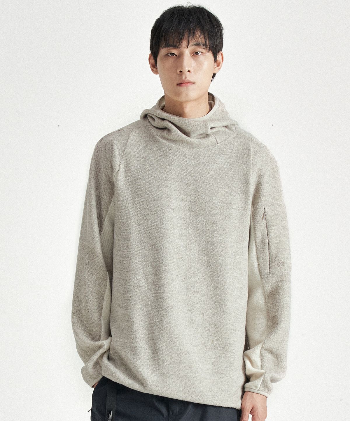 힐리먼트(HELEMENT) 아미 워머 후드티 (BEIGE)