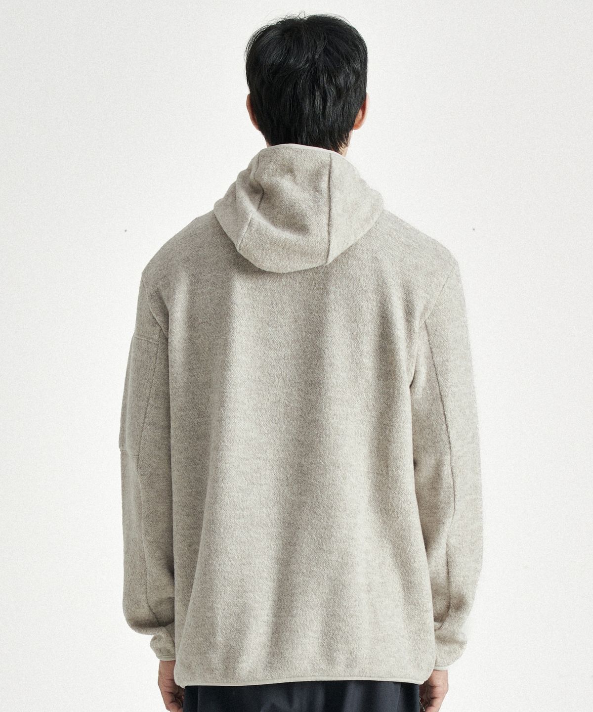 힐리먼트(HELEMENT) 아미 워머 후드티 (BEIGE)