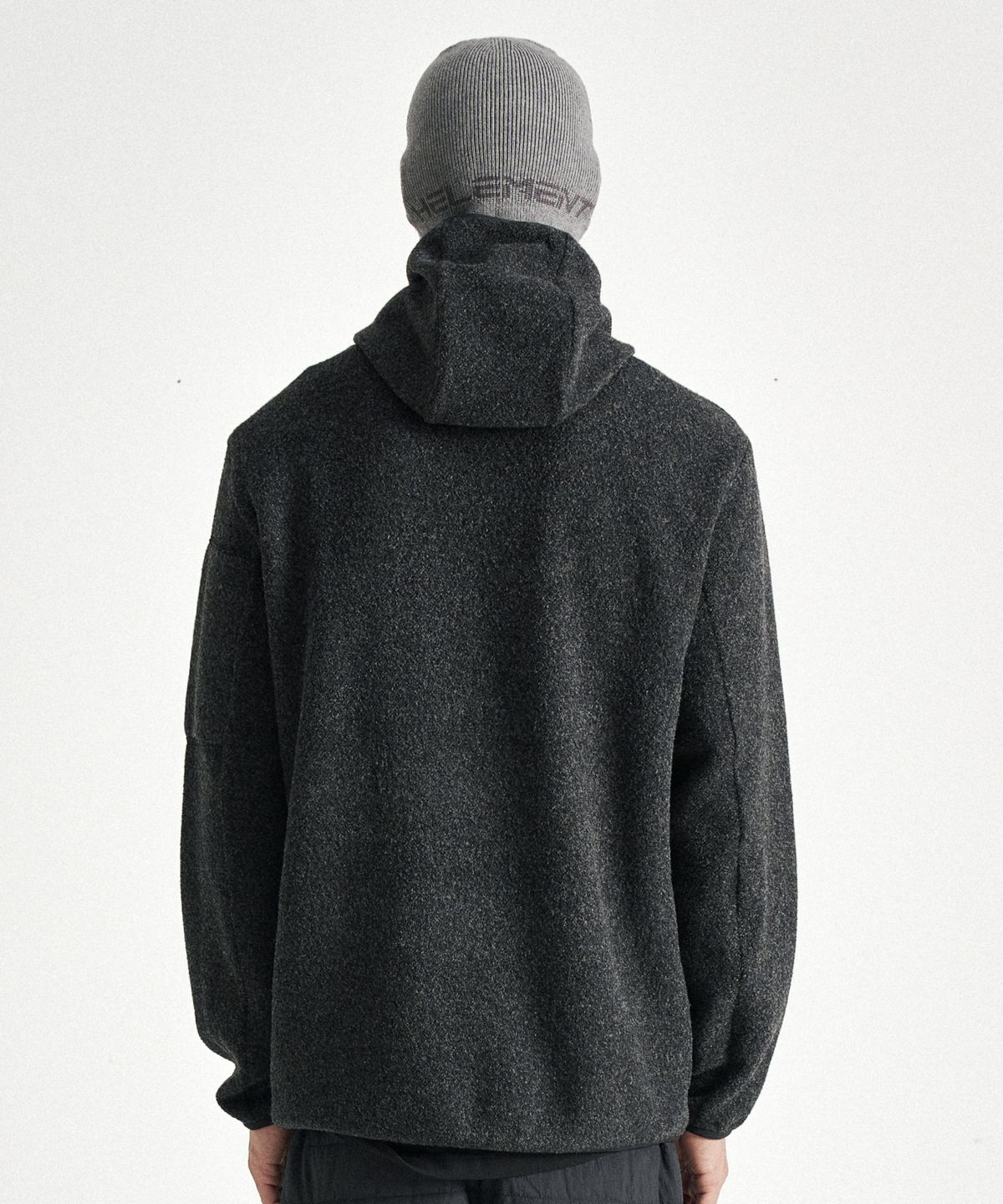 힐리먼트(HELEMENT) 아미 워머 후드티 (CHARCOAL)