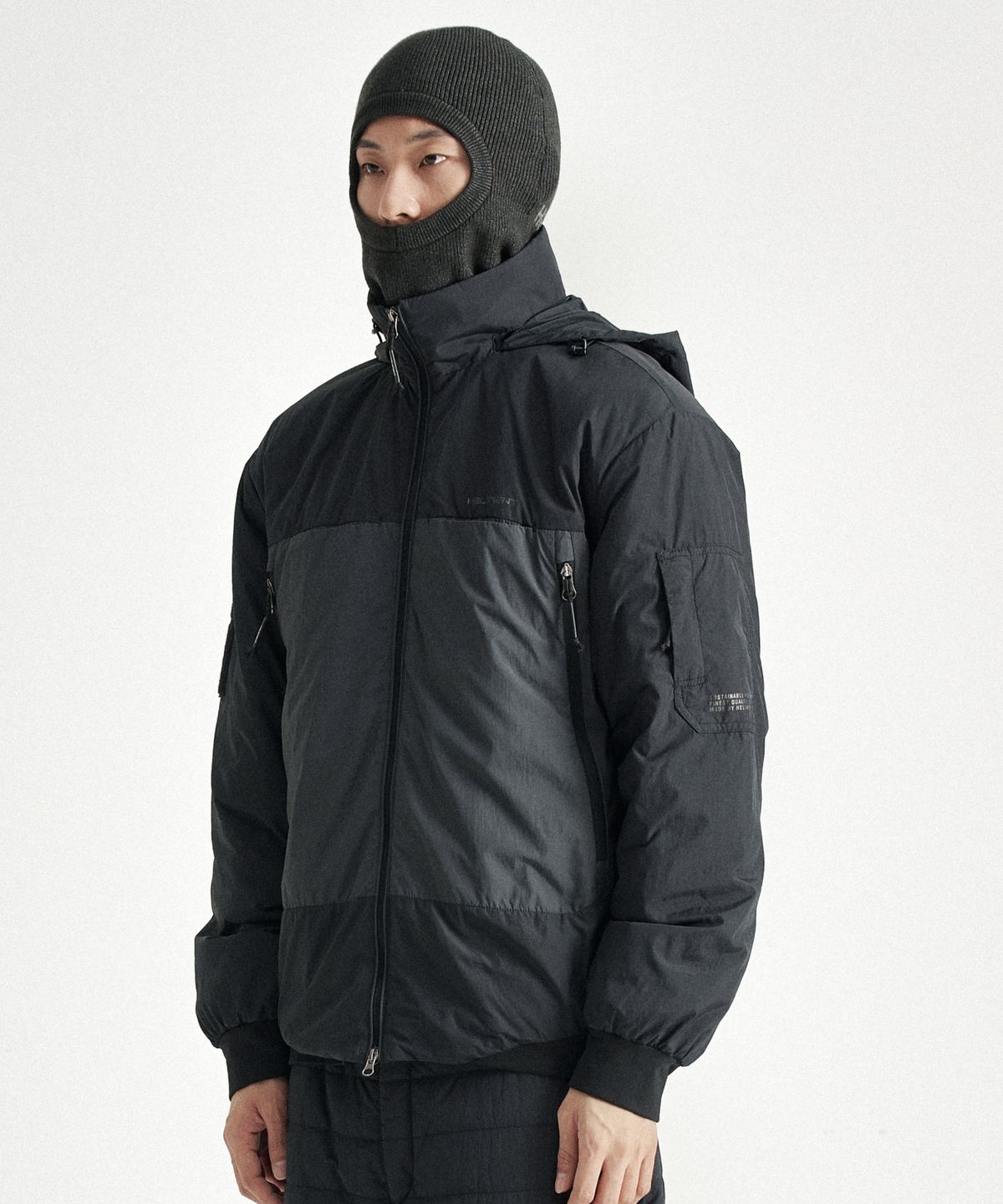 힐리먼트(HELEMENT) 프로텍션 후드 패딩 자켓 (BLACK)
