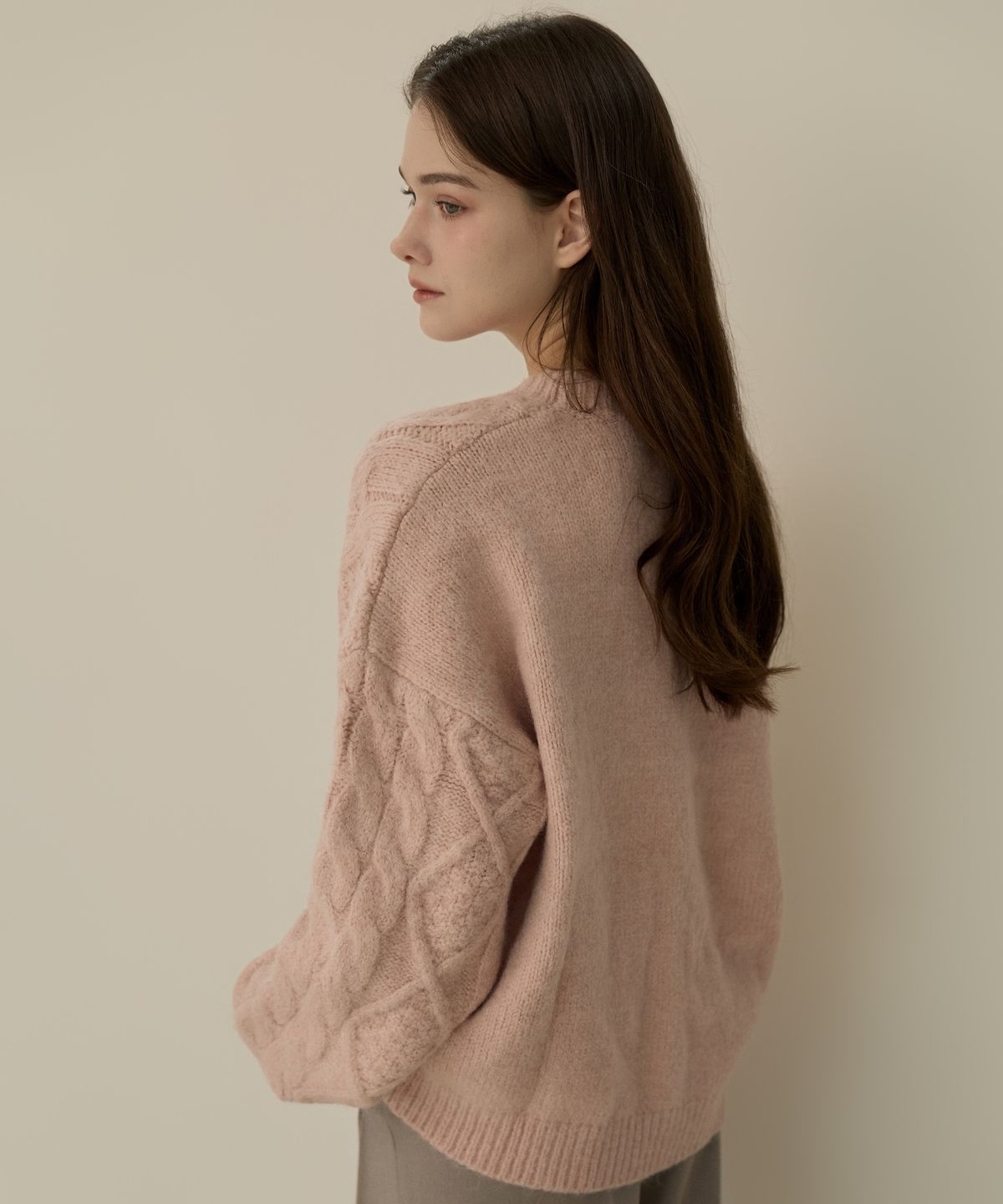 엘리오티(ELLIOTI) Fisherman Crewneck Sweater_2Color