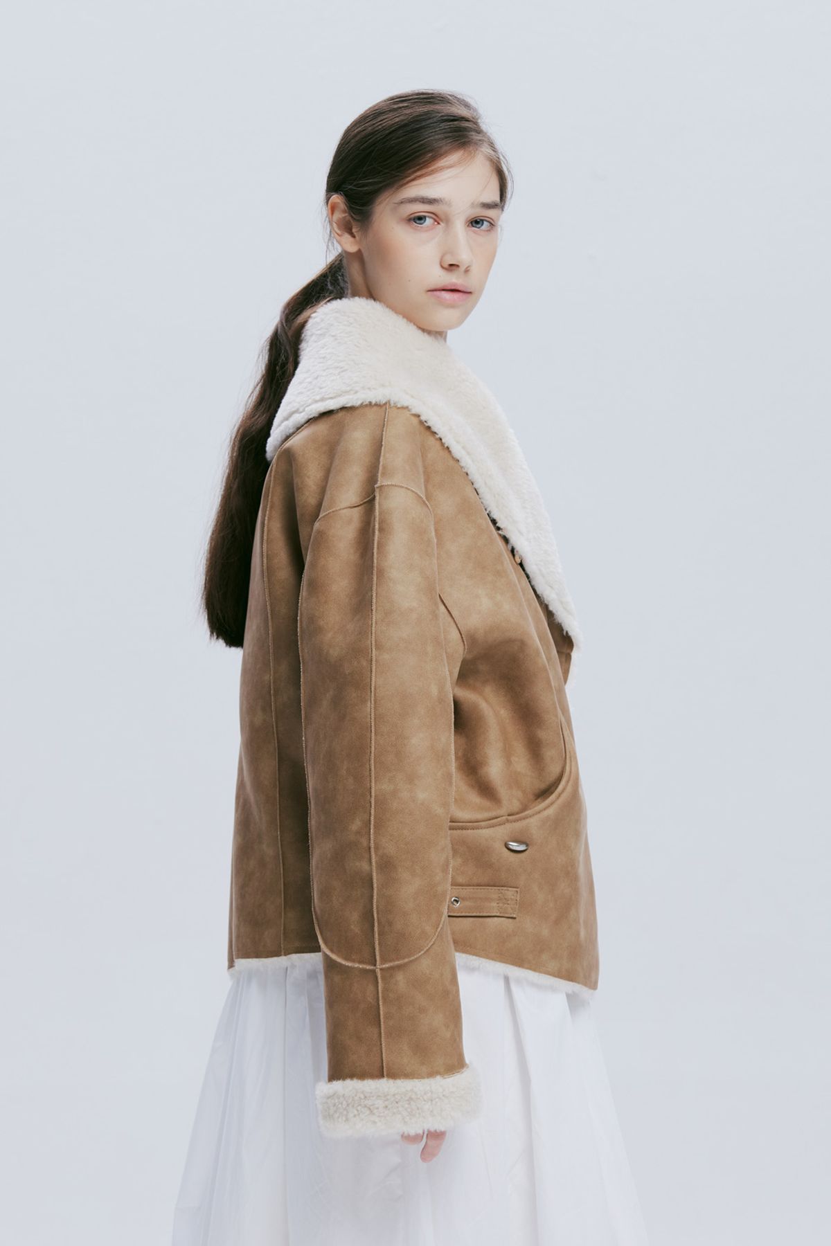 애프터아워즈(AFTERHOURS) SHAWL COLLAR MUSTANG JACKET (BEIGE)
