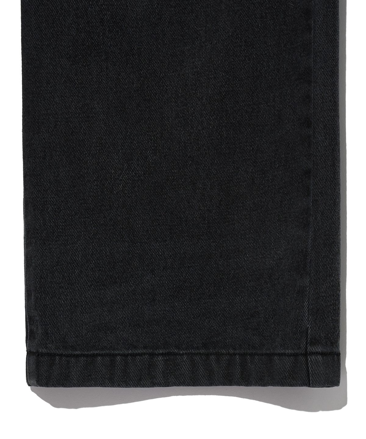 브라운브레스(BROWNBREATH) W TWO TONE SECTION DENIM PANTS - BLACK