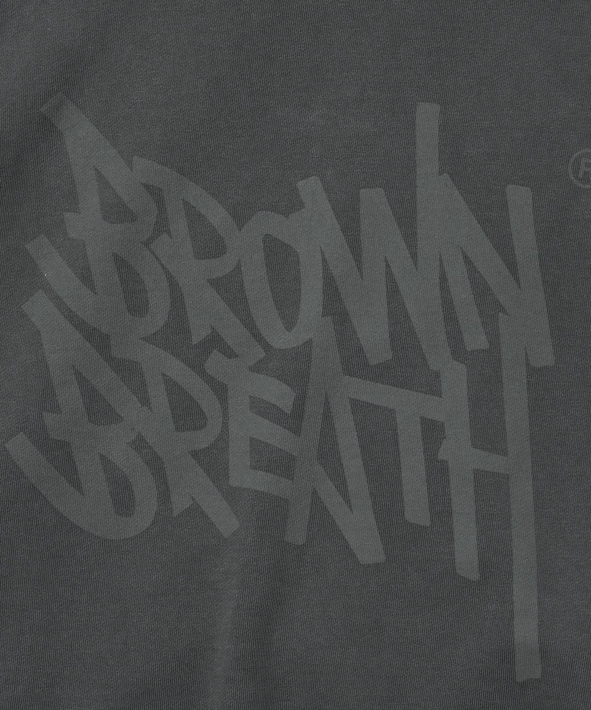 브라운브레스(BROWNBREATH) PIGMENT TAG HOOD ZIP UP - CHARCOAL