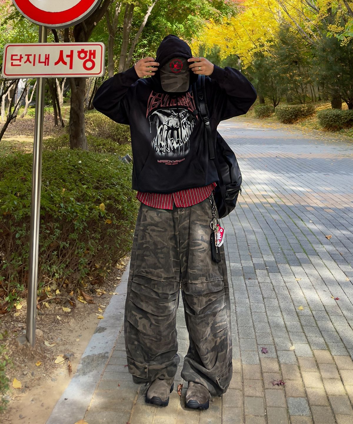 인템포무드(INTEMPOMOOD) 카모 와이드 패러슈트 팬츠_카모플라쥬
