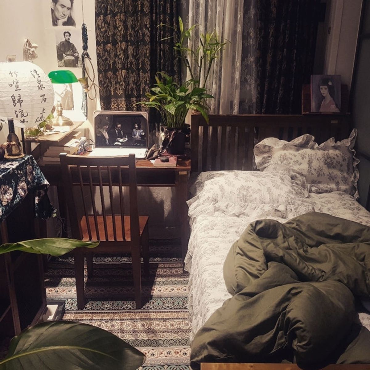 무성화(MUSEONGHWA) 로무르 에스닉 러그 카페트