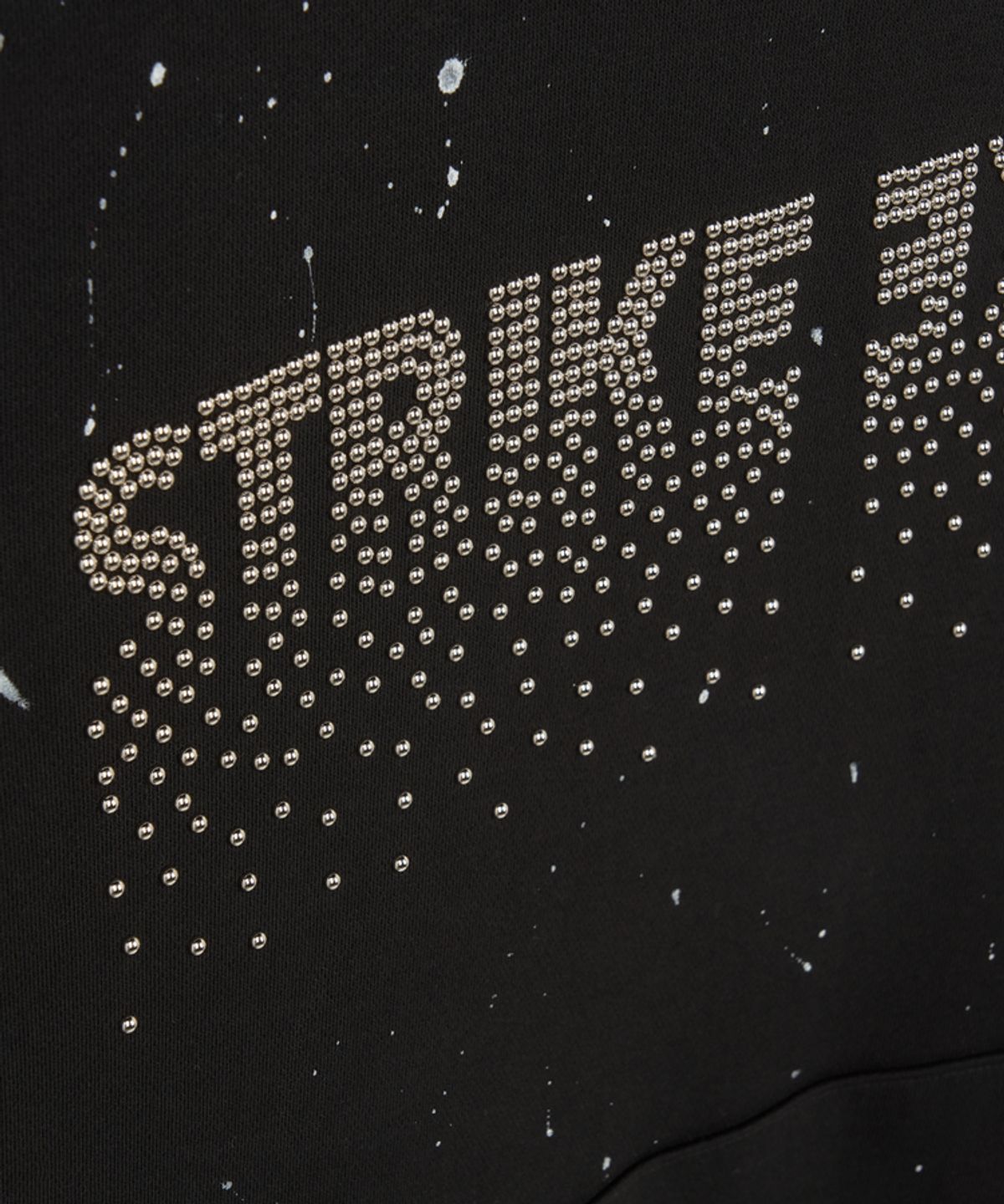 스트라이크(STRIKE) Studded Splatter Paint Zippers Hoodie (BLACK)