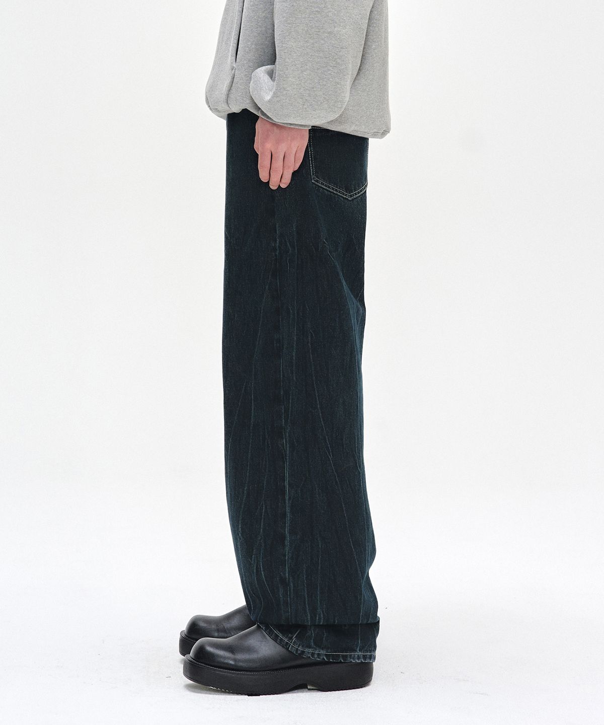 데케트(DECET) [기모본딩]Mid Rise Wide Jeans DCPT027WCRDBlue