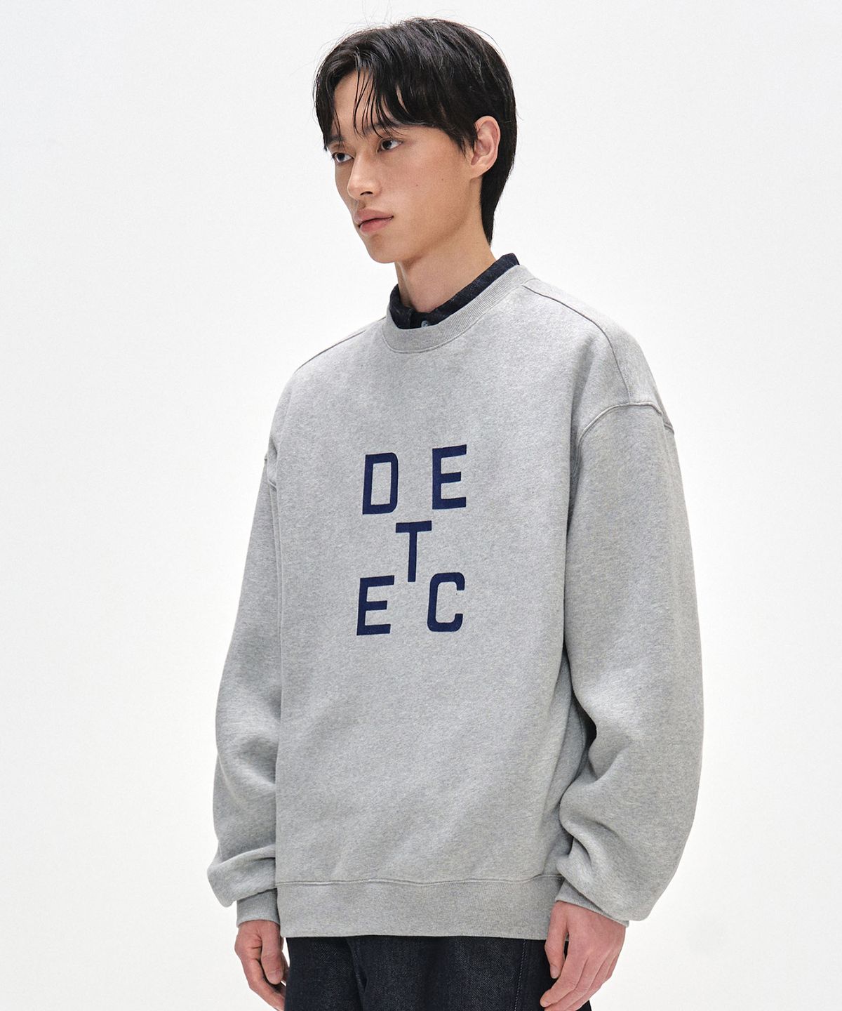 데케트(DECET) Square Logo Sweatshirts DCMT001WGray