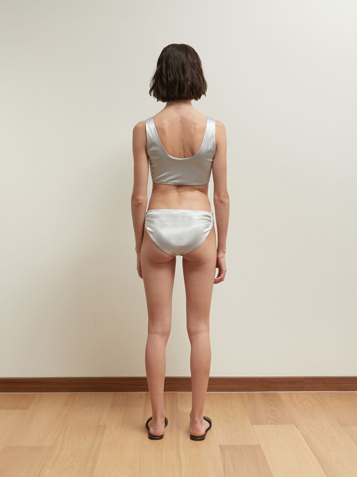 솔티페블(SALTY PEBBLE) GLOSSY LACE BIKINI [SILVER]