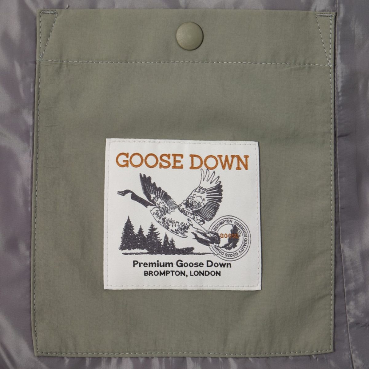 브롬톤 런던(BROMPTON LONDON) AEROWARM LIGHTWEIGHT DOWNJUMPER - KHAKI (P244UDW101)