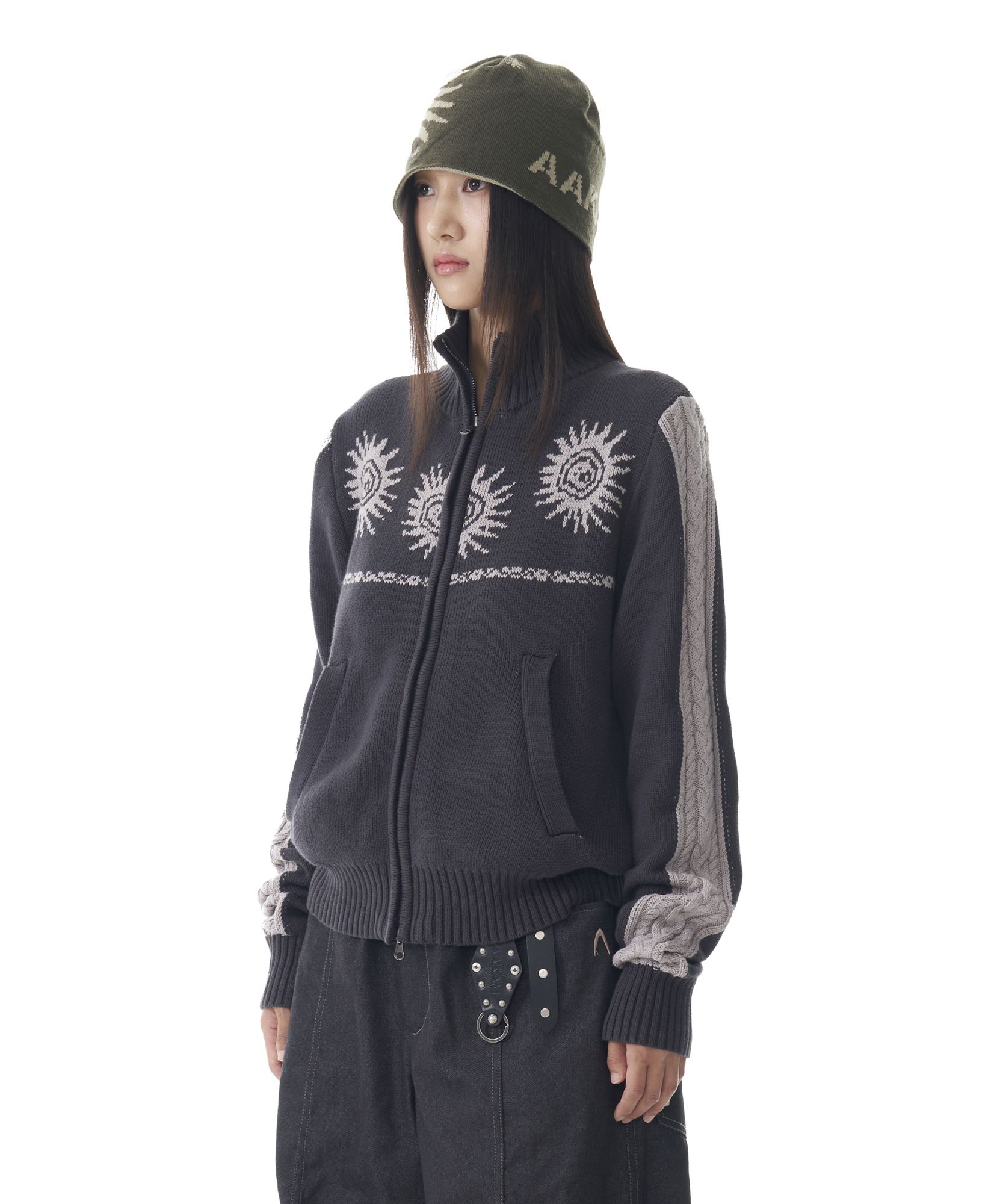◆AAKAM Sun Jacquard Zip-Up Sweater/2色◆ MUSINSA公式 | AAKAM Sun Jacquard Zip-Up Sweater (Dark Gray)