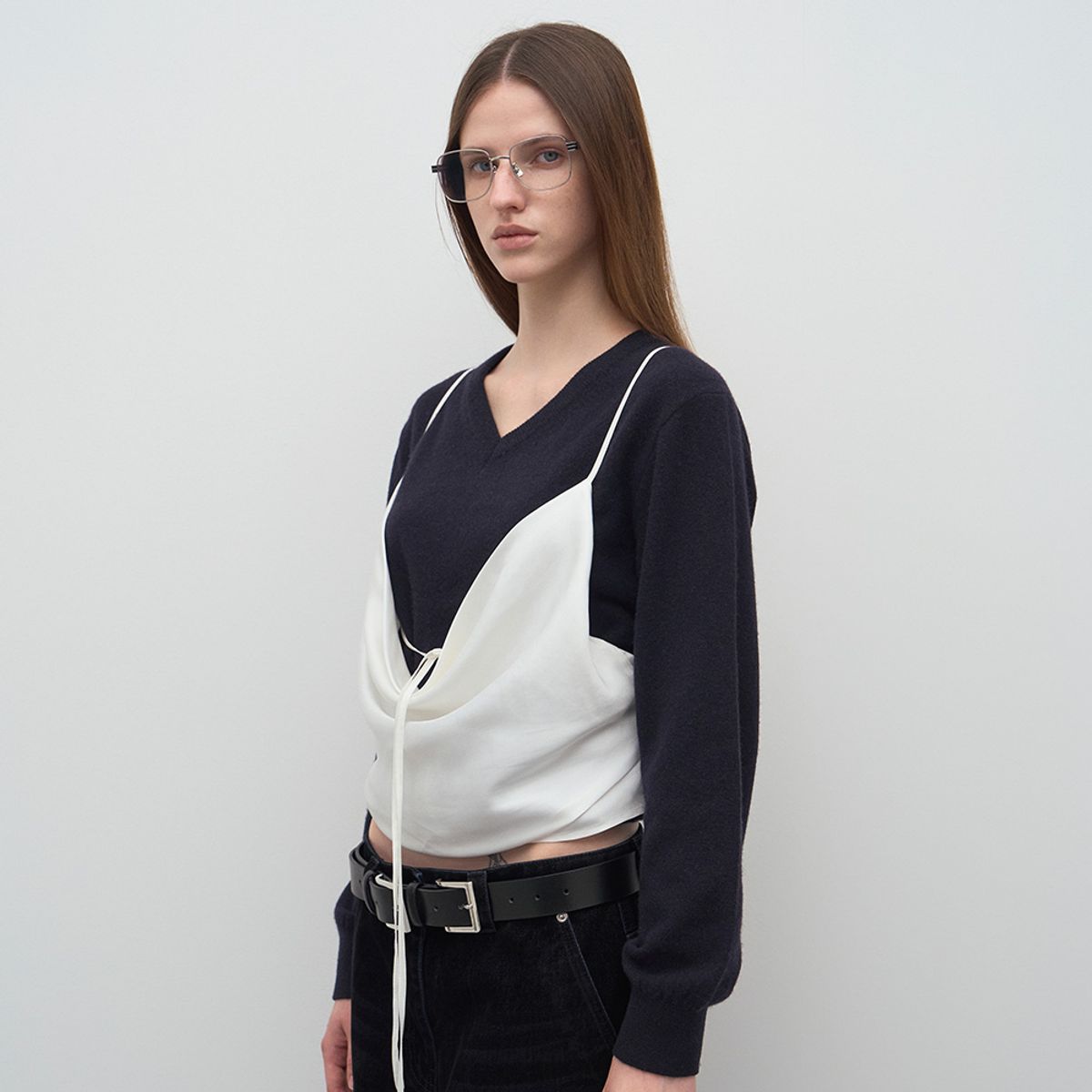 엘씨디씨티엠(LCDC™) COWLNECK SATIN TOP