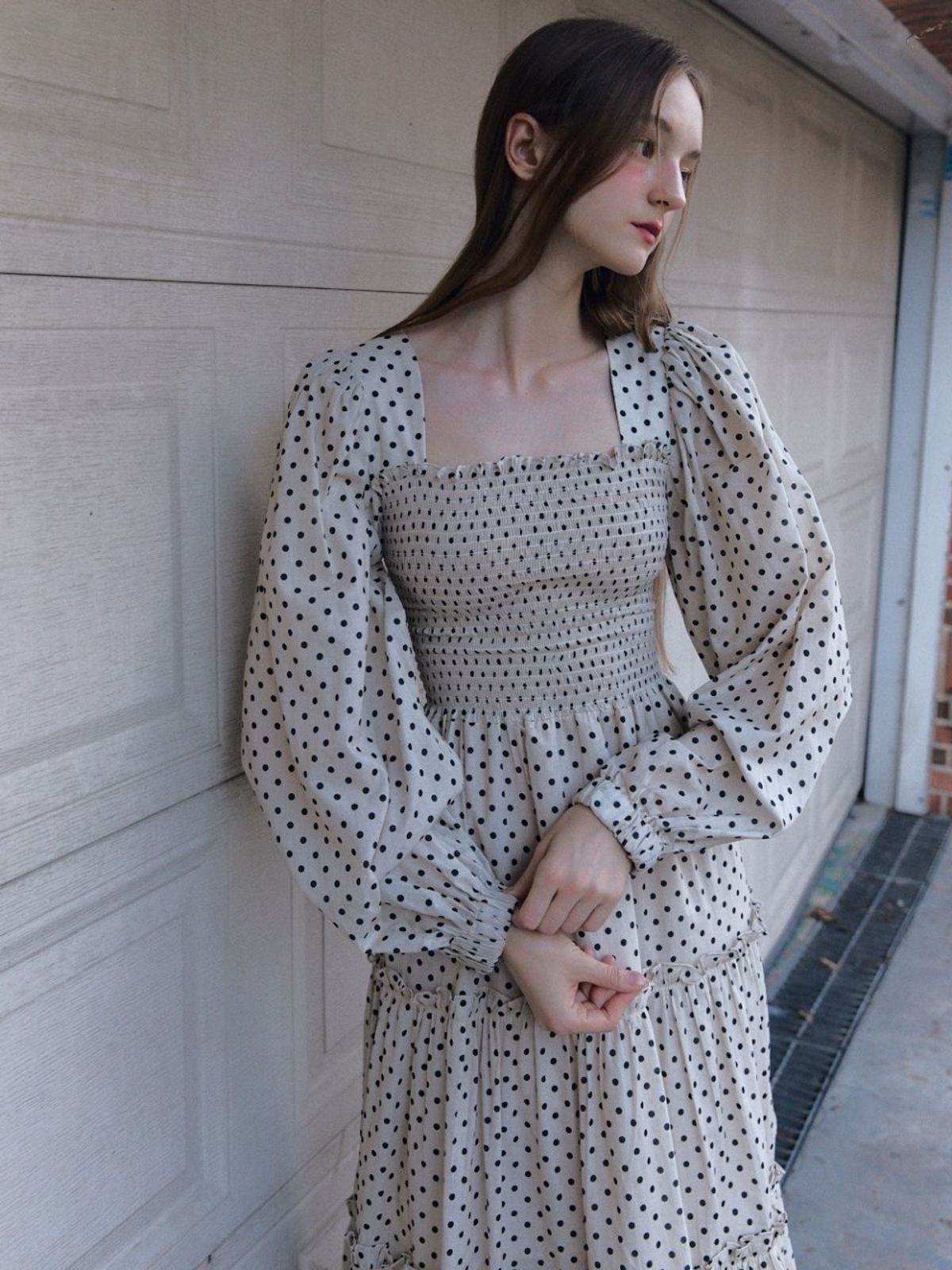 패브릭서울(FABRICSEOUL) dot smocking frill dress_ivory