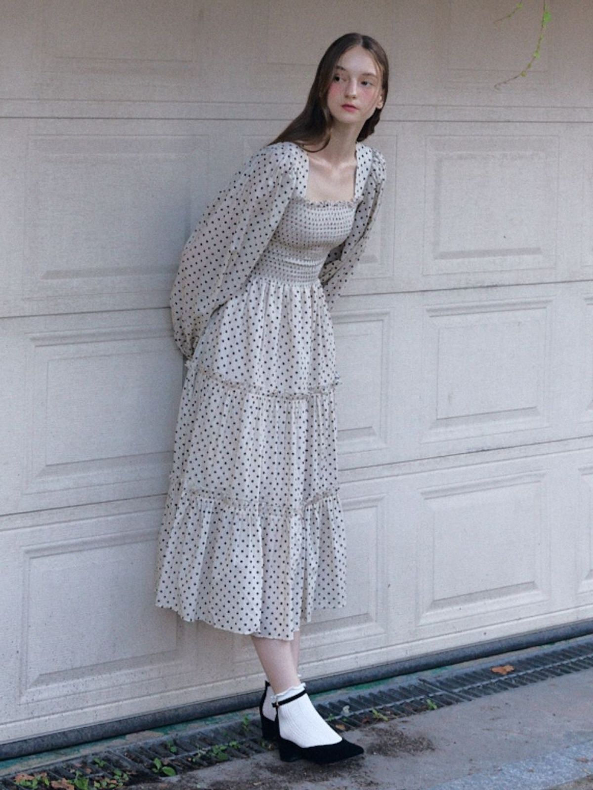 패브릭서울(FABRICSEOUL) dot smocking frill dress_ivory