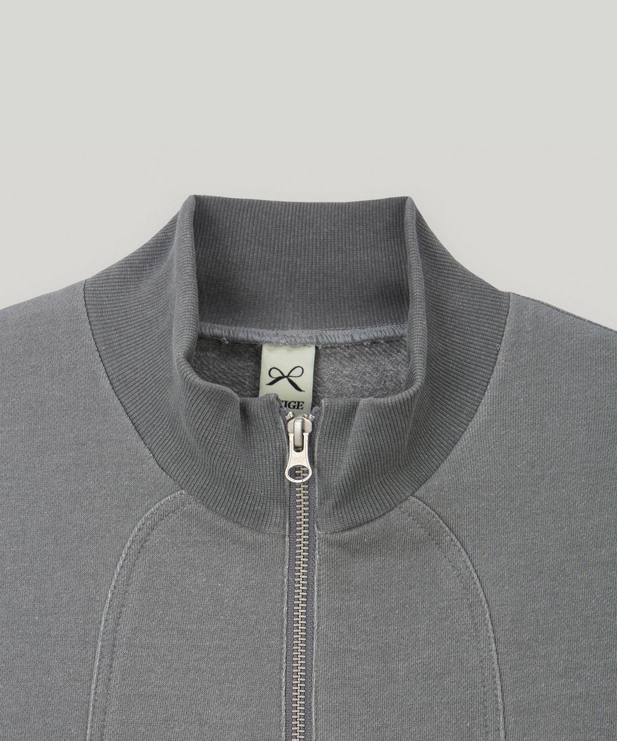 유베이지(UBEIGE) 버터플라이 피그먼트 저지집업 (Gray)