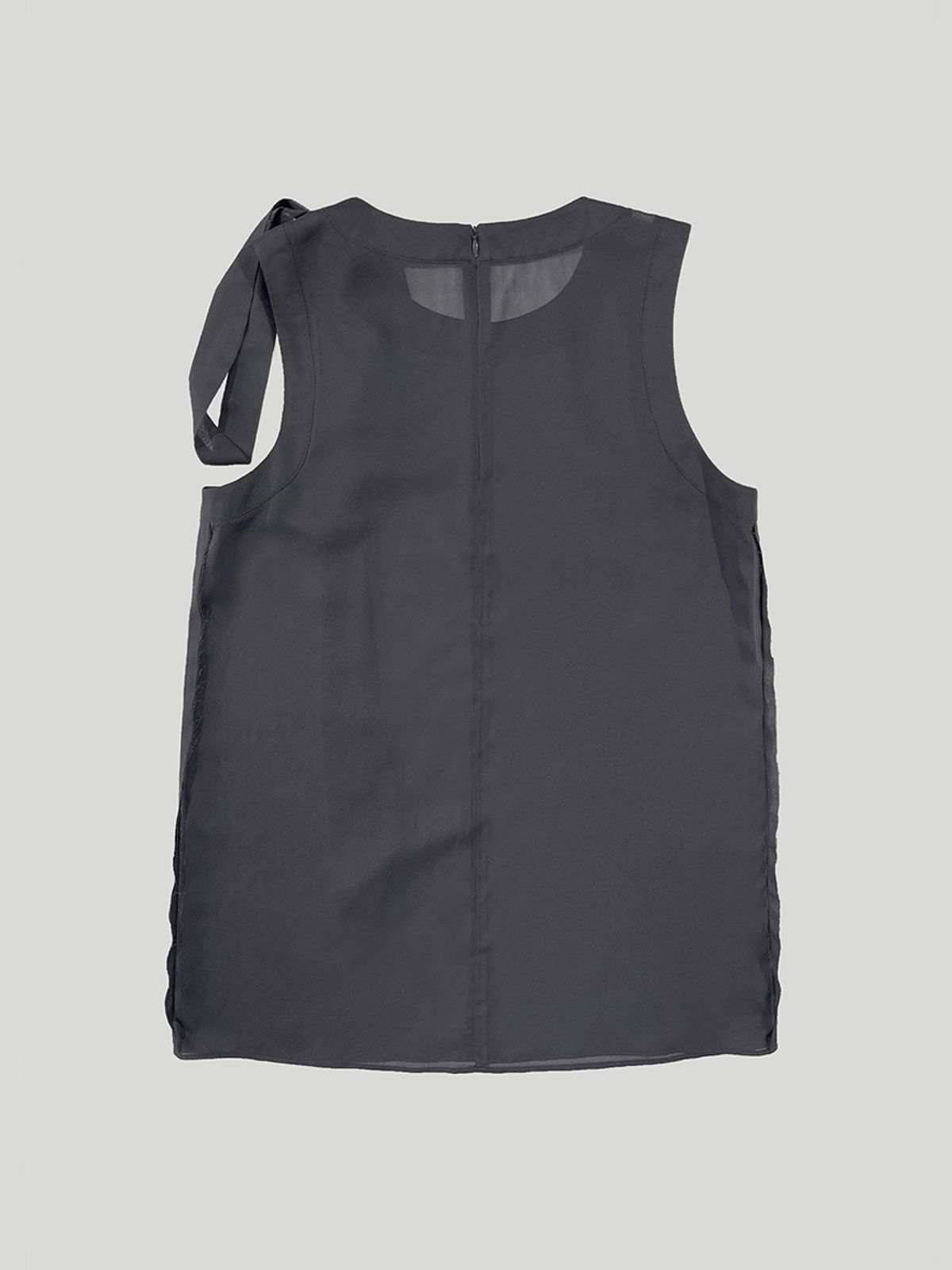 스틸레써디(STILLLETHARDY) RIBBON MINI DRESS: CHARCOAL